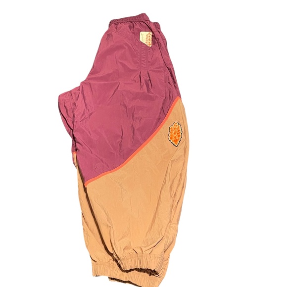 FP Movement Women's Free Throw Pants Mulberry/Mauve Size Small NWT - Picture 15 of 15